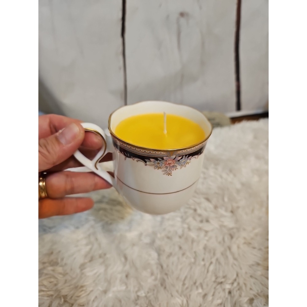 Noritake‎  Candle